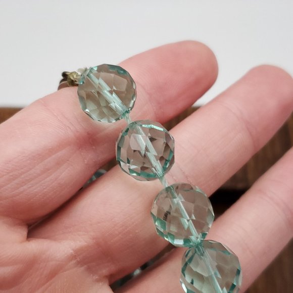 8 Inch 925 Sterling Silver Beautiful Blue Faceted Glass Orbs Bracelet - Picture 3 of 6